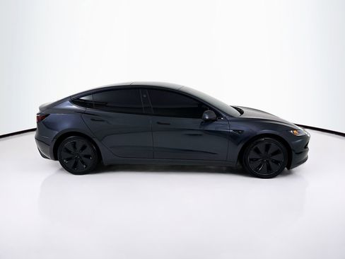 Used 2025 Tesla Model 3 Long Range image 9