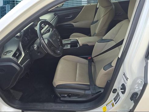Used 2021 Lexus ES 350 w/ Premium Package FWD image 28