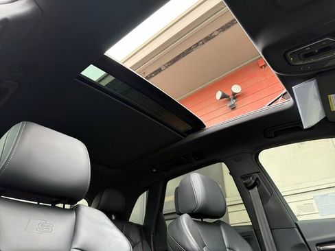 Used 2023 Audi SQ5 Premium Plus w/ Premium Plus Package AWD/4WD image 21