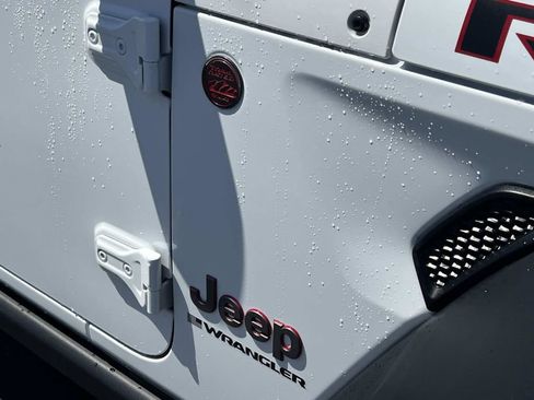Used 2026 Jeep Wrangler Unlimited Rubicon AWD/4WD image 30
