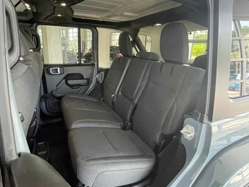 Certified 2024 Jeep Wrangler Unlimited w/ Convenience Group AWD/4WD image 24