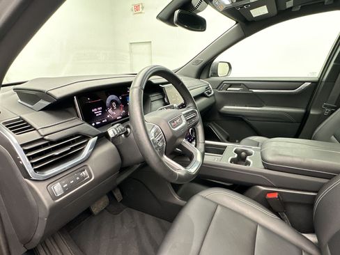 Certified 2024 GMC Acadia Elevation AWD/4WD image 4