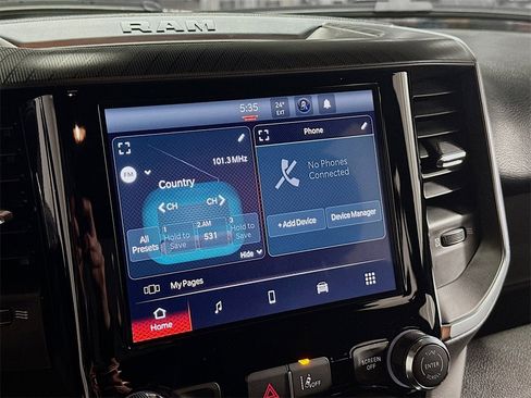 Used 2025 RAM 1500 Big Horn image 15