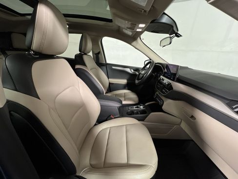 Certified 2020 Ford Escape SEL AWD/4WD image 27