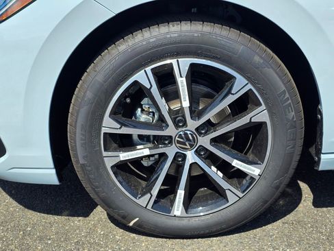 New 2025 Volkswagen Jetta Sport image 11