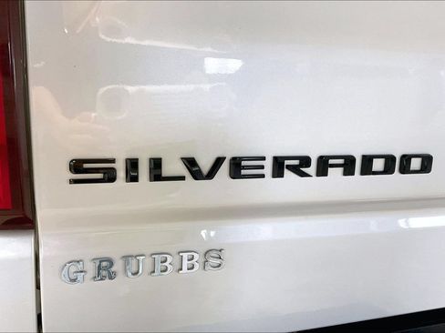Used 2021 Chevrolet Silverado 1500 LTZ w/ LPO, Dark Essentials Package AWD/4WD image 40