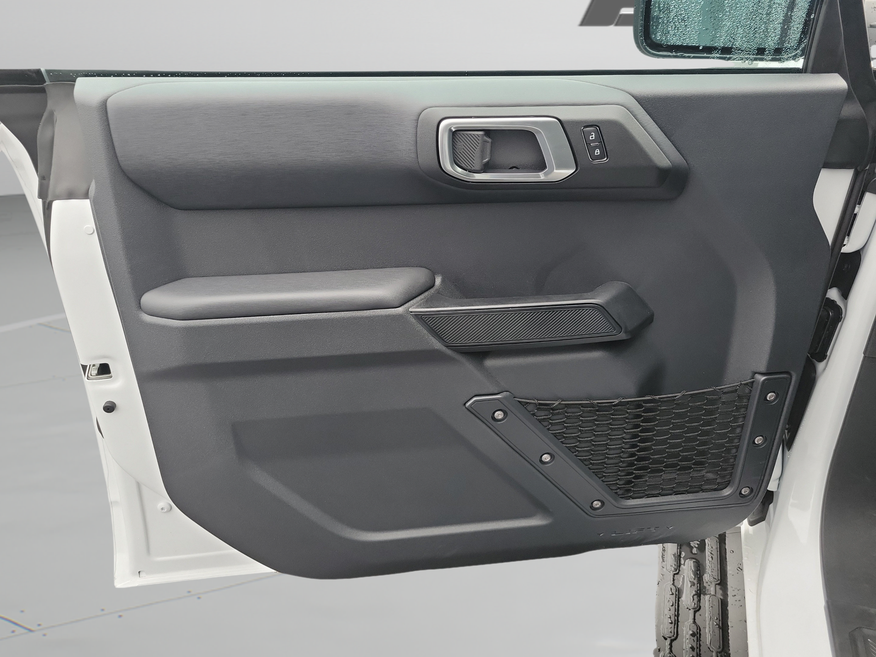 Used 2026 Ford Bronco Outer Banks AWD/4WD image 17