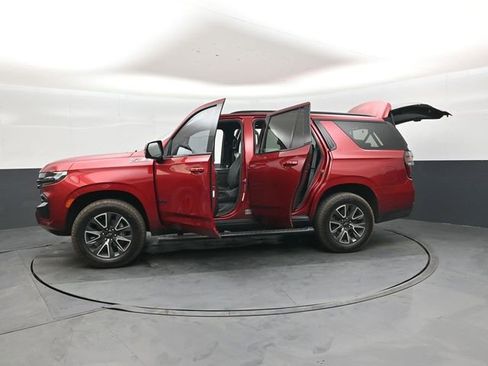 Used 2022 Chevrolet Tahoe Z71 w/ Luxury Package image 51