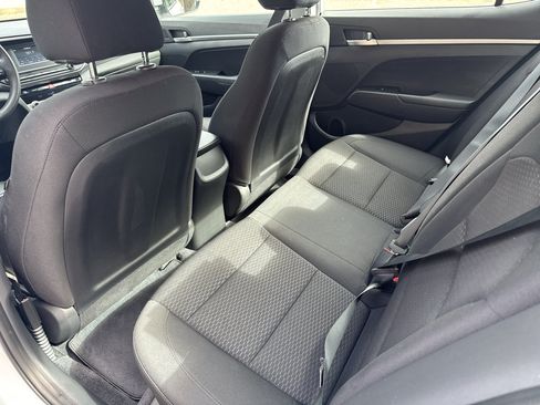 Used 2020 Hyundai Elantra SE w/ Cargo Package (C1) FWD image 27