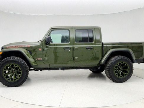 Used 2022 Jeep Gladiator Mojave w/ LED Lighting Group AWD/4WD image 8