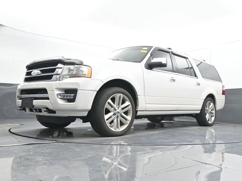 Used 2015 Ford Expedition EL Limited w/ Equipment Group 301A AWD/4WD image 26