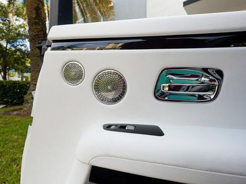 Used 2022 Rolls-Royce Ghost image 90