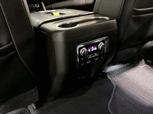 Used 2021 GMC Yukon Denali w/ Denali Premium Package AWD/4WD image 35