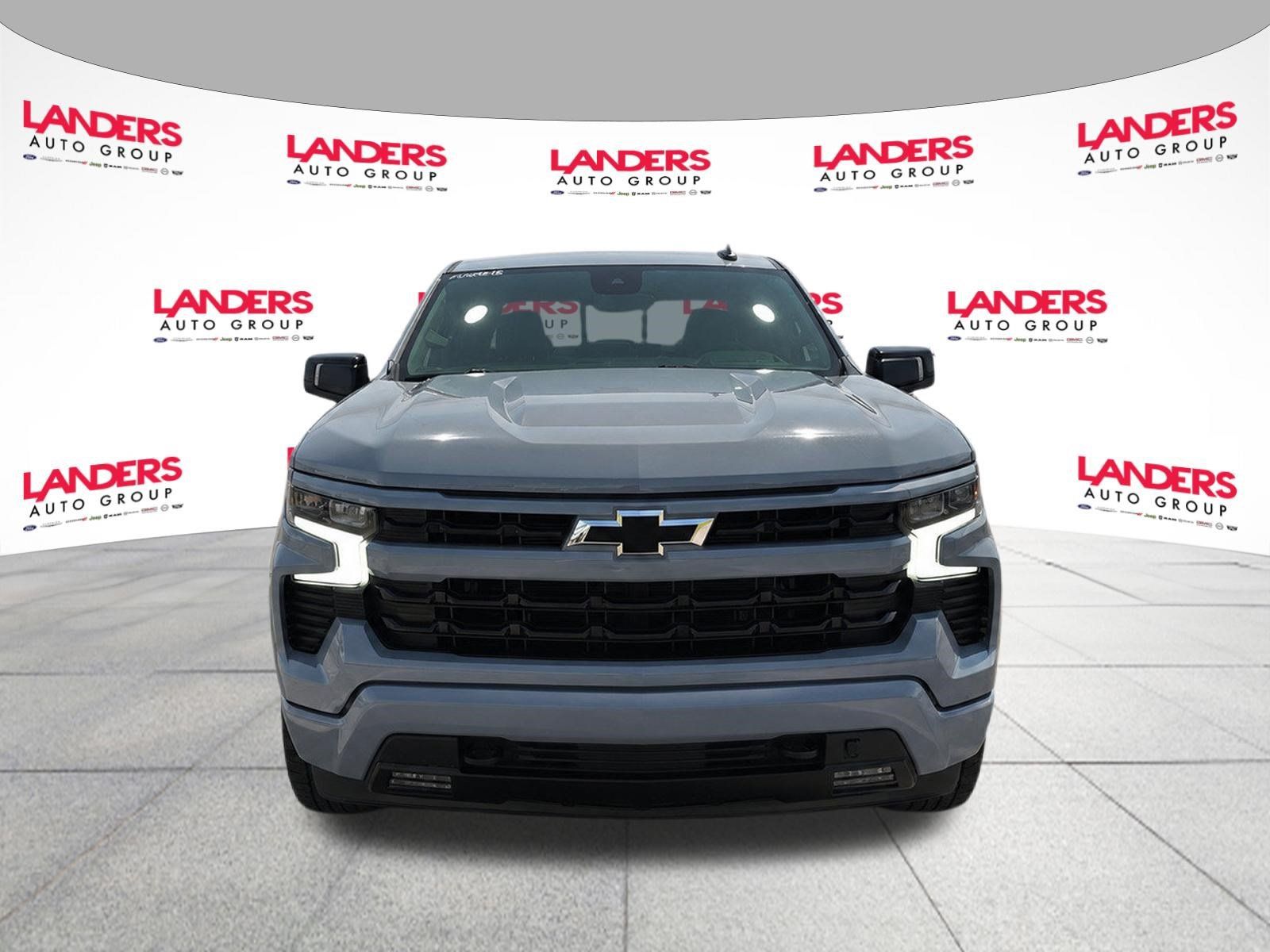 Used 2024 Chevrolet Silverado 1500 RST w/ Dark Appearance Package AWD/4WD image 2
