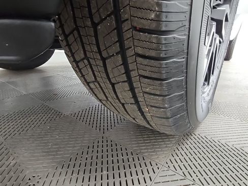 New 2026 GMC Sierra 1500 Pro w/ Graphite Edition image 40