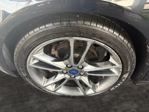 Used 2016 Ford Fusion Titanium FWD image 37