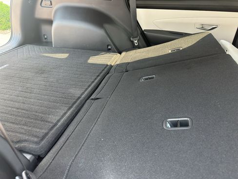 Used 2025 Hyundai Tucson SEL FWD image 37