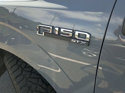 Used 2019 Ford F150 XL w/ Equipment Group 101A Mid AWD/4WD image 9