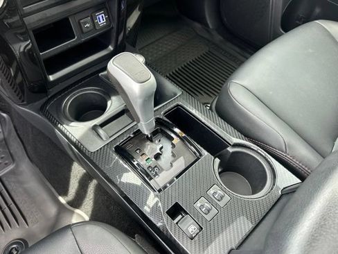 Used 2023 Toyota 4Runner TRD Off-Road Premium w/ Moonroof Package AWD/4WD image 27