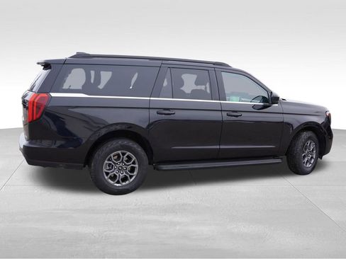 Certified 2025 Ford Expedition Max Active image 4