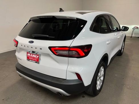 Used 2024 Ford Escape Active FWD image 3