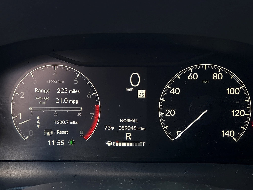 Used 2025 Honda Pilot EX-L image 18