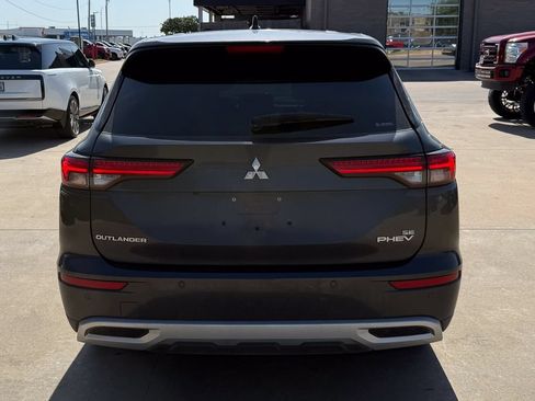 Used 2024 Mitsubishi Outlander SE AWD/4WD image 6