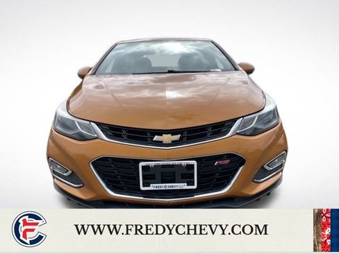 Used 2017 Chevrolet Cruze Premier w/ RS Package FWD image 9