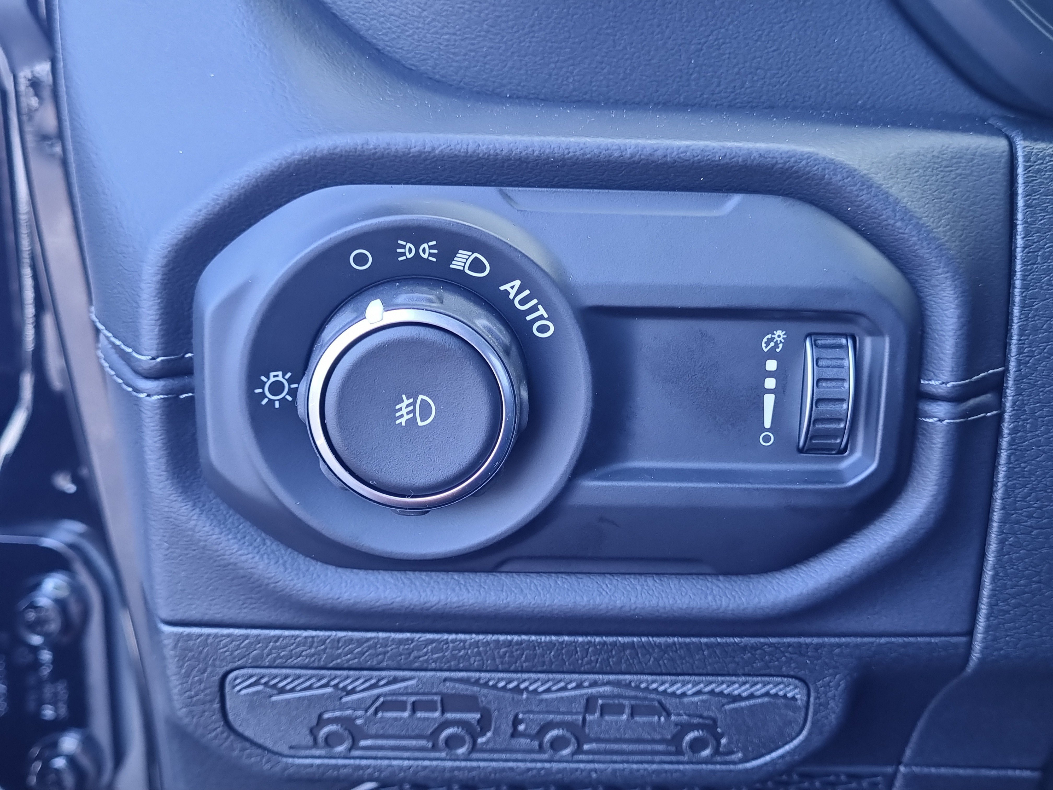 New 2026 Jeep Wrangler Unlimited Sahara AWD/4WD image 22