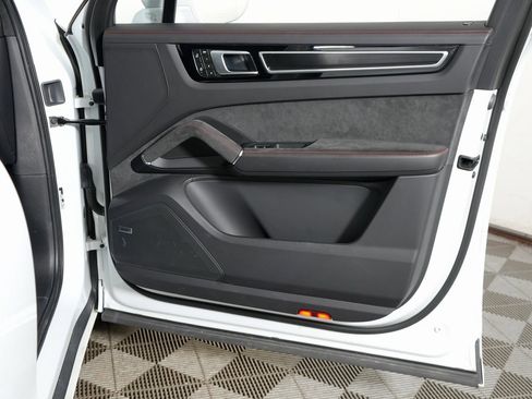 Certified 2023 Porsche Cayenne GTS image 38