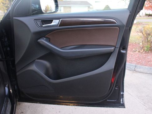 Used 2017 Audi Q5 2.0T Premium image 39