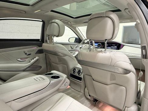 Used 2017 Mercedes-Benz S 550 4MATIC Sedan image 43