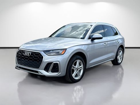 Used 2025 Audi Q5 e Premium AWD/4WD image 7