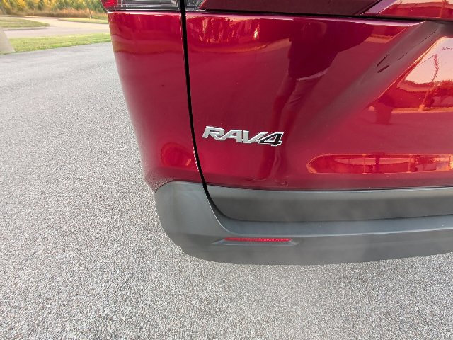 Certified 2024 Toyota RAV4 XLE w/ Convenience Package AWD/4WD image 10