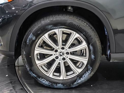 Certified 2026 Mercedes-Benz GLC 300 image 11