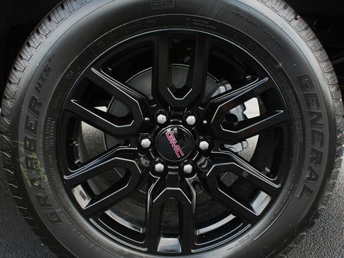 New 2026 GMC Sierra 1500 Elevation w/ Preferred Package image 11