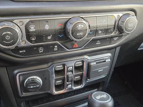 Used 2021 Jeep Wrangler Unlimited Sport AWD/4WD image 15