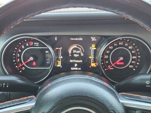 Used 2022 Jeep Gladiator Mojave w/ Cold Weather Group AWD/4WD image 13