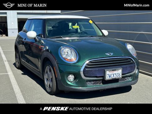 Used 2017 MINI Cooper 2-Door Hardtop FWD image 1