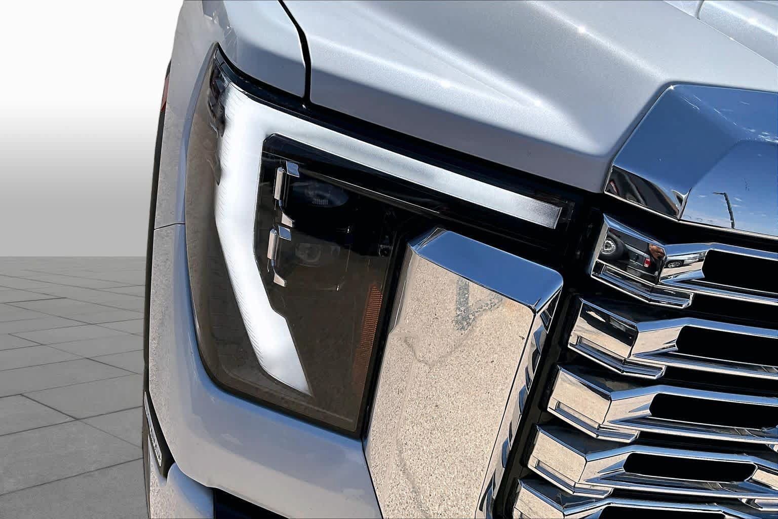 Used 2024 GMC Sierra 3500 Denali w/ Denali Reserve Package AWD/4WD image 27