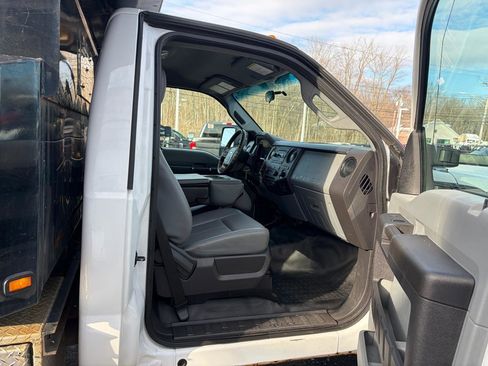 Used 2015 Ford F350 XL w/ Power Equipment Group image 37