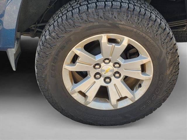 Used 2020 Chevrolet Colorado LT w/ LT Convenience Package AWD/4WD image 16