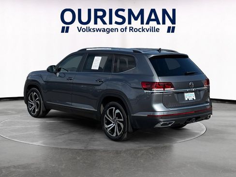 Used 2023 Volkswagen Atlas SEL AWD/4WD image 4