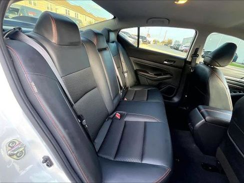 Certified 2023 Nissan Altima 2.5 SR image 19