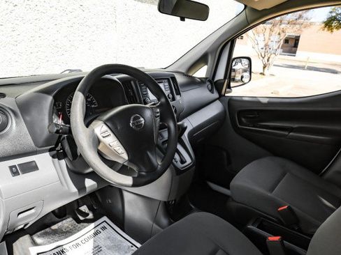 Used 2019 Nissan NV200 S w/ Cruise Control Package FWD image 2