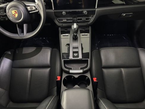 Used 2023 Porsche Macan w/ Premium Package Plus AWD/4WD image 20