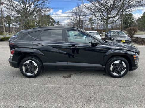 Certified 2024 Hyundai Kona SEL FWD image 4
