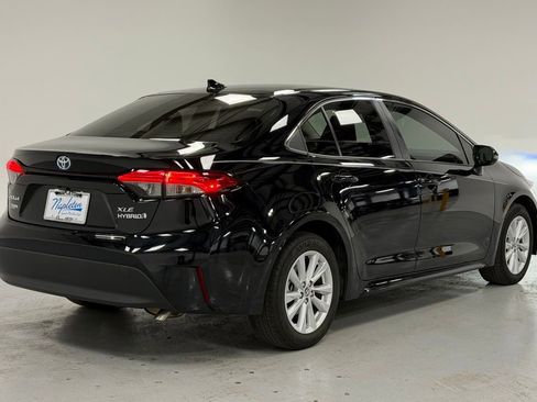 Used 2024 Toyota Corolla XLE image 4