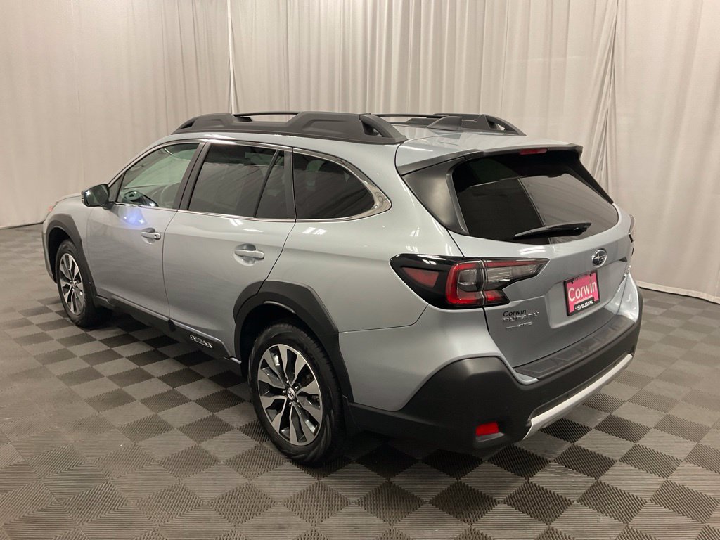 Used 2024 Subaru Outback Limited AWD/4WD image 4