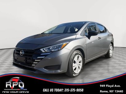 Used 2025 Nissan Versa S w/ Trunk Package